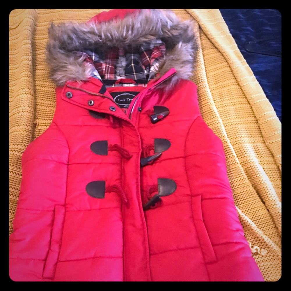 Red vest with faux fur removable hood